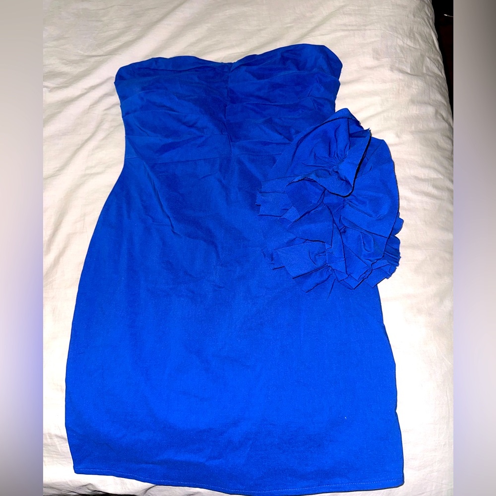 Blue strapless cocktail dress from Zara